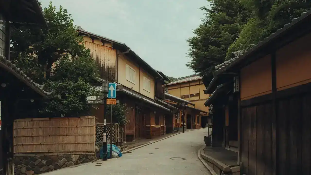 Kyoto 2026: Cherry Blossom Guide, Visa Info, Itineraries Tips